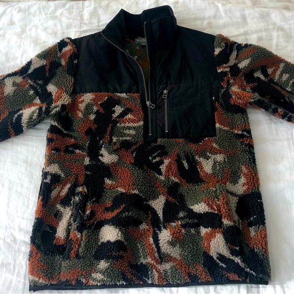 LL BEAN SIGNATURE Slim High Pile Pullover Fleece Jacket 1/4 Zip CAMO Mens Small - Picture 5 of 5